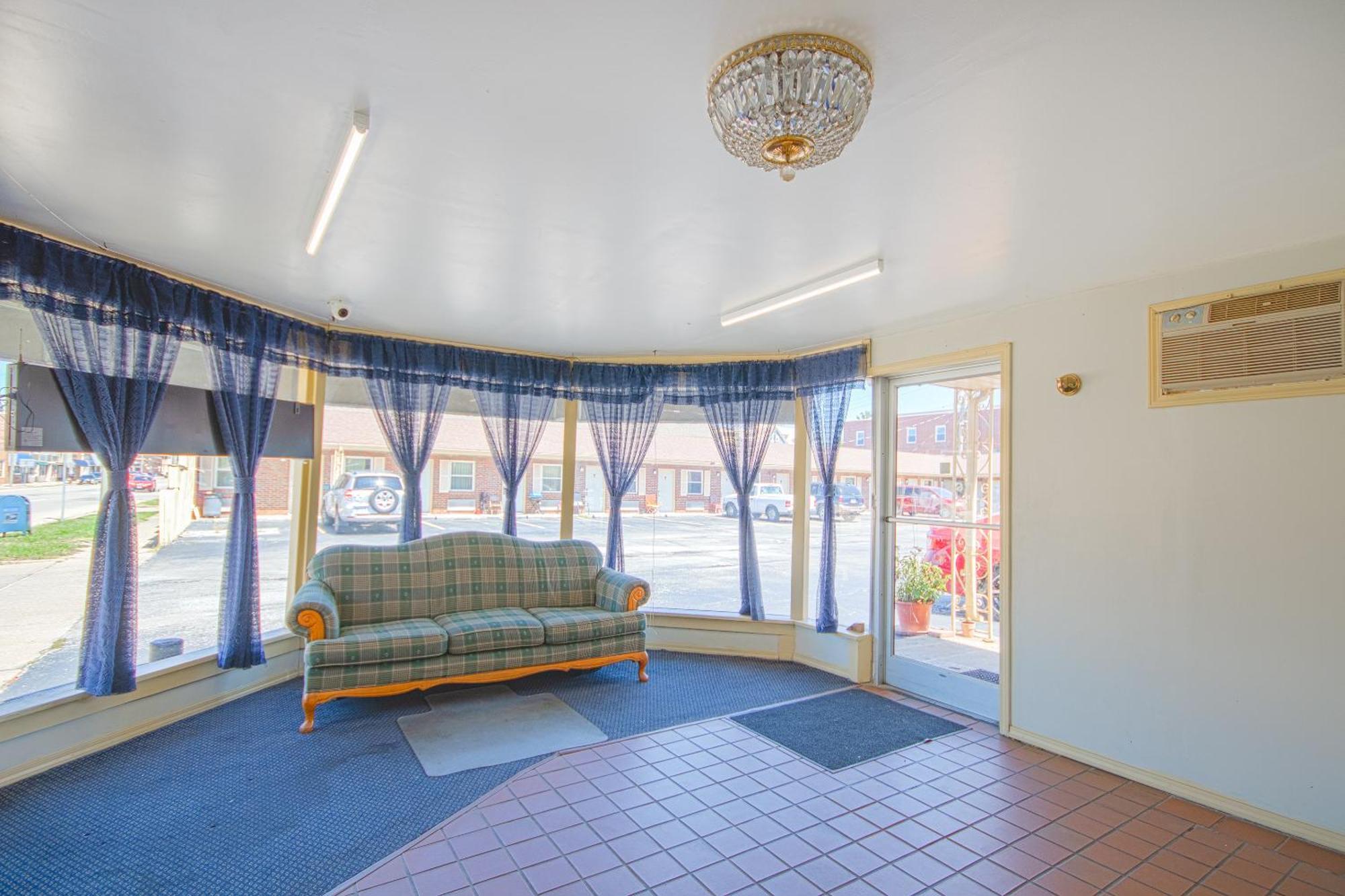 Centralia Motel Near Downtown By Oyo Exterior foto